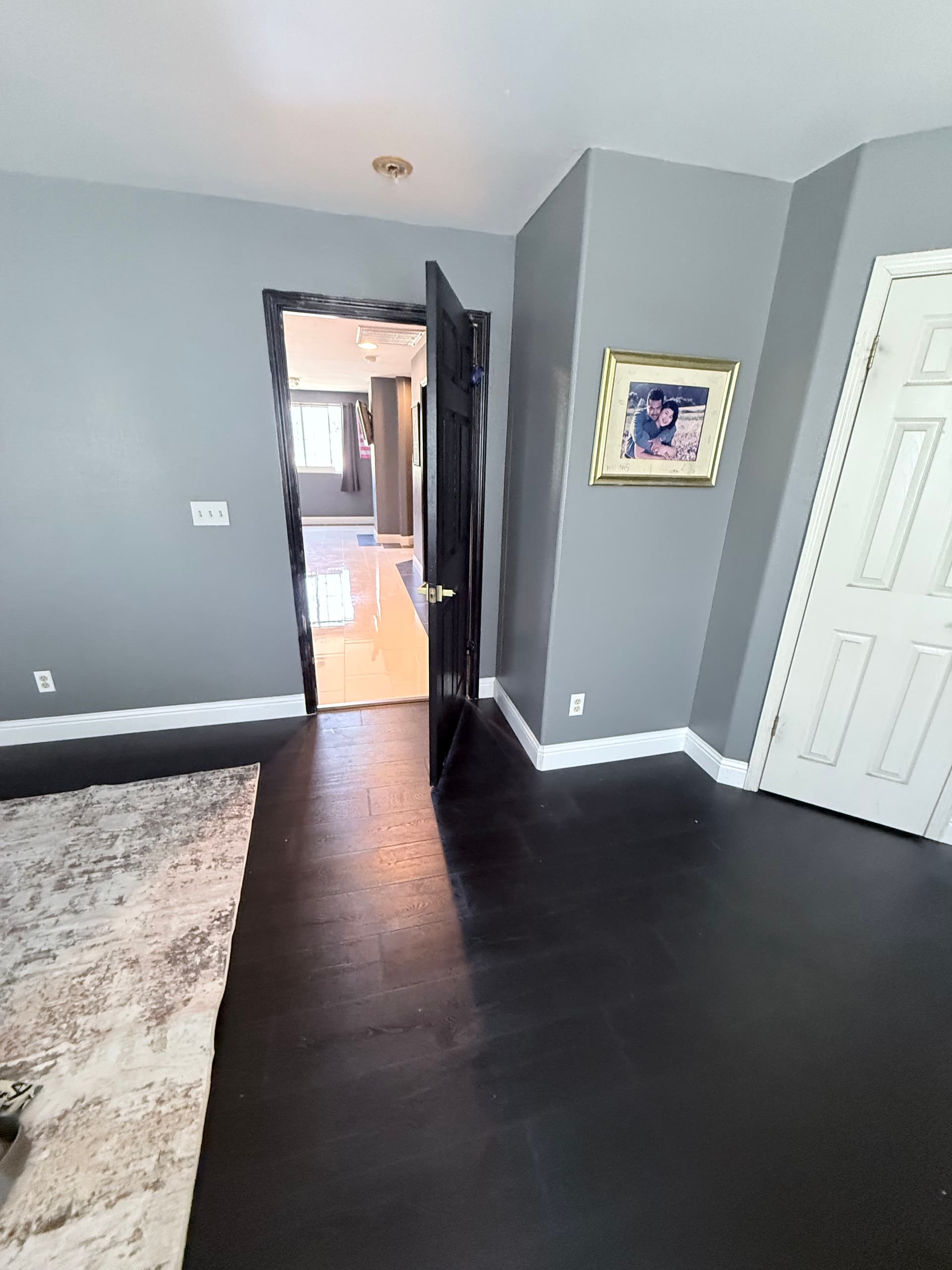 Gallery photos for Bedroom Remodel With New Flooring Fresh Paint and Baseboards: Image #3
